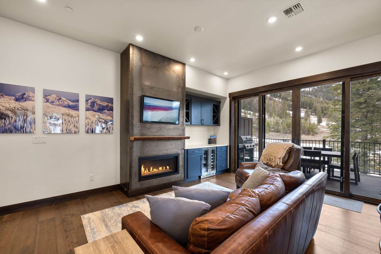 3868 Gelande Street - Photo 1