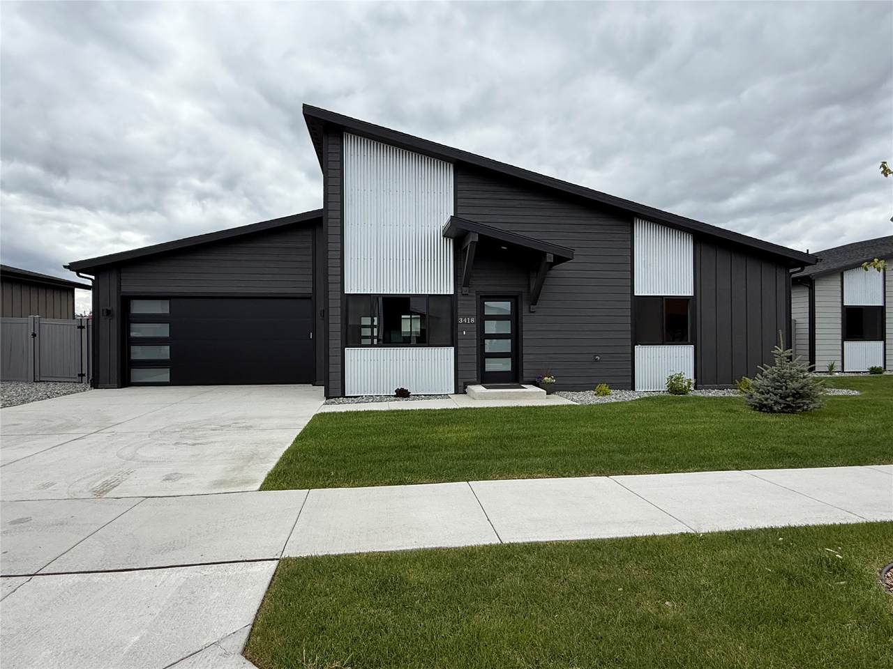 3418 Goldenrod Lane - Photo 1
