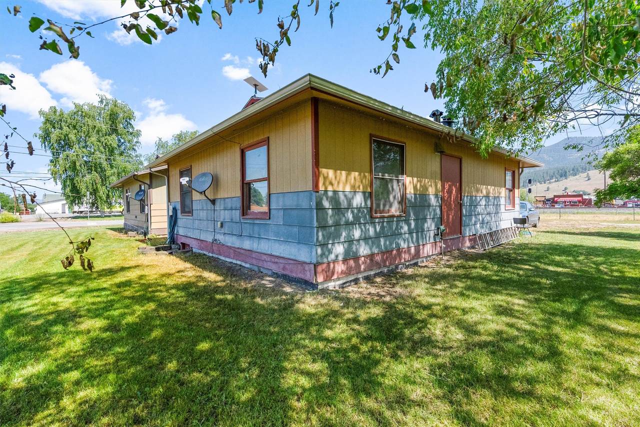 16783 Marion Street - Photo 1