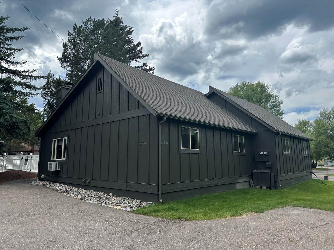 67 Crestwood Drive - Photo 1