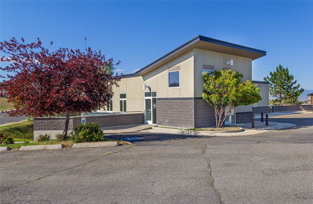 251 Saddle Drive - Photo 1