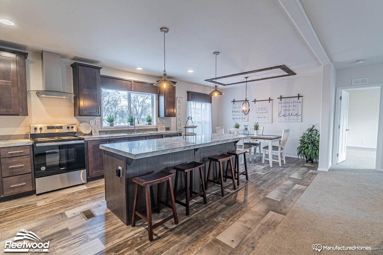 401 Osprey Loop - Photo 1