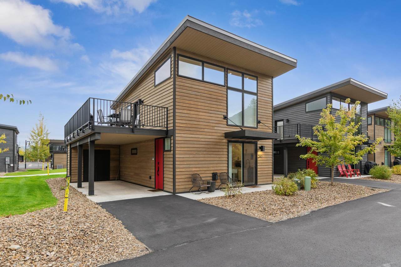 243 Opal Drive - Photo 1
