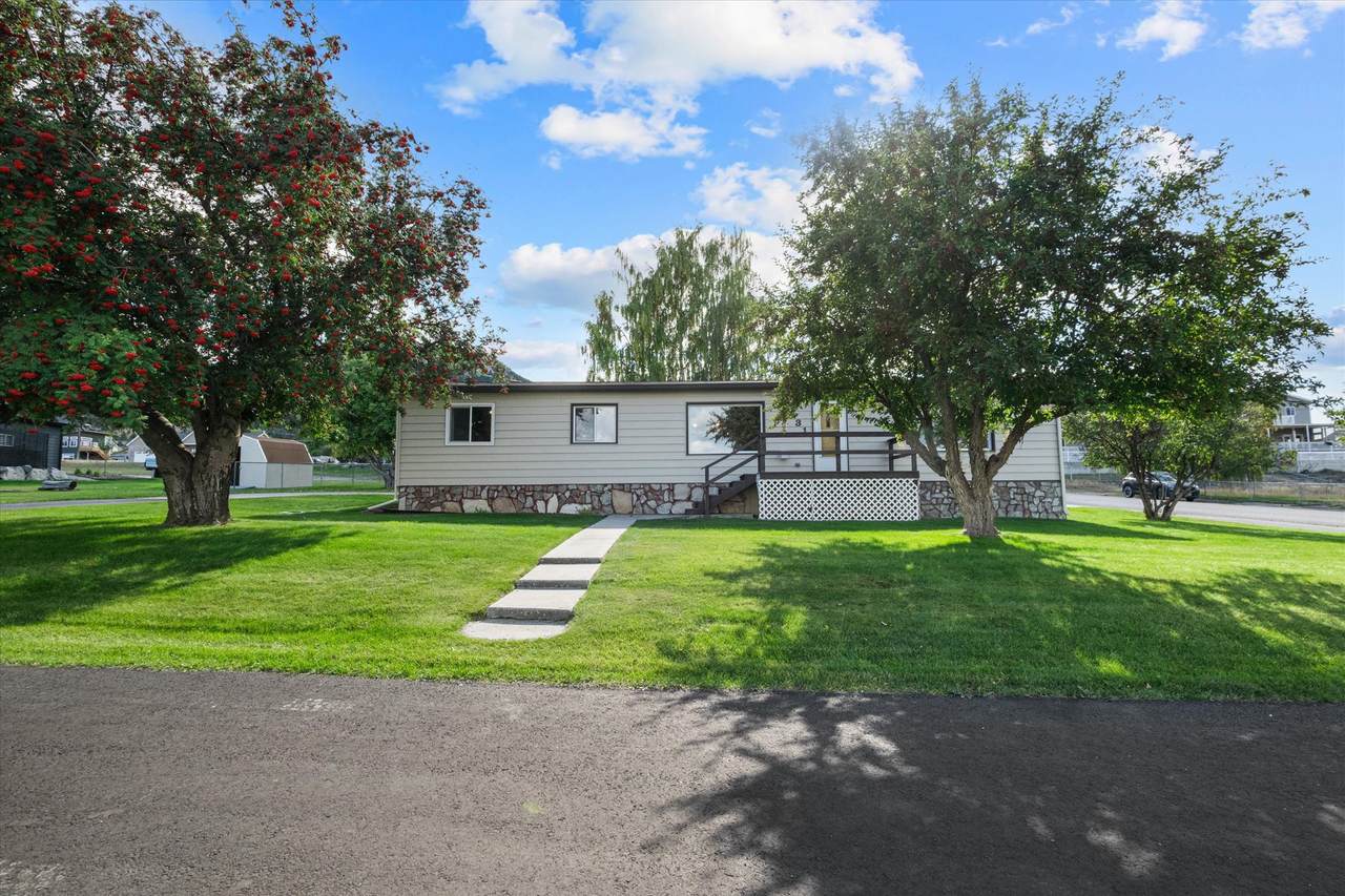 1931 Choteau Street - Photo 1