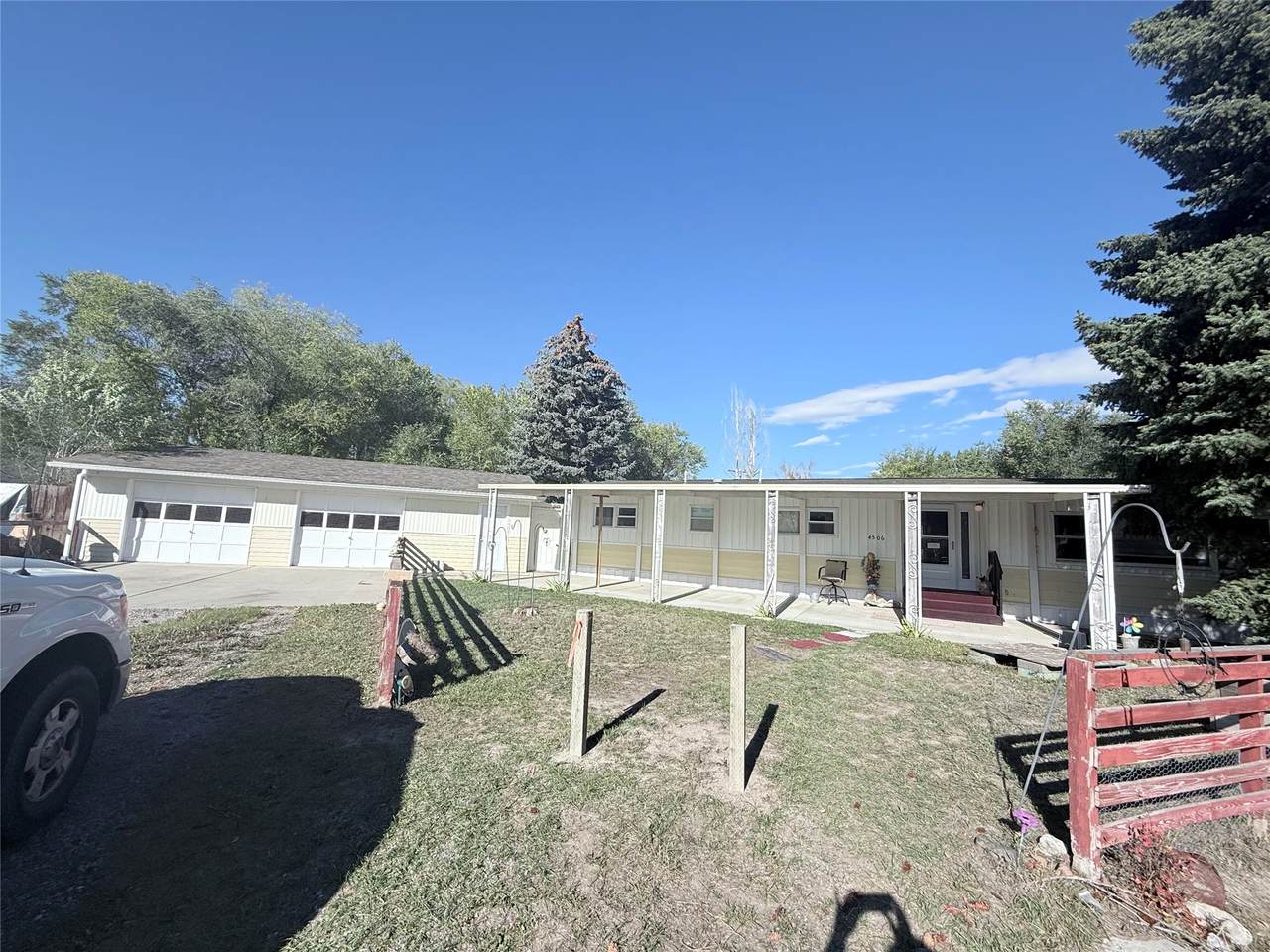 4506 Porcupine Drive - Photo 1