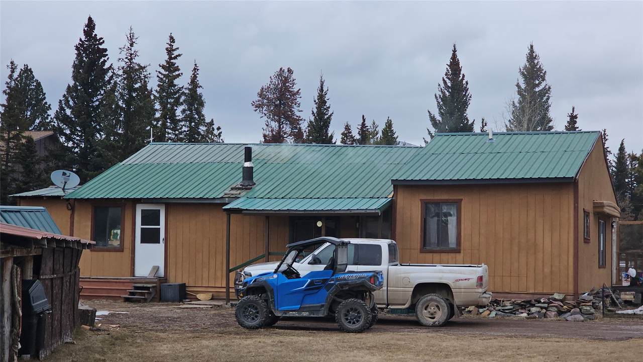 4176 Willow Creek Road - Photo 1