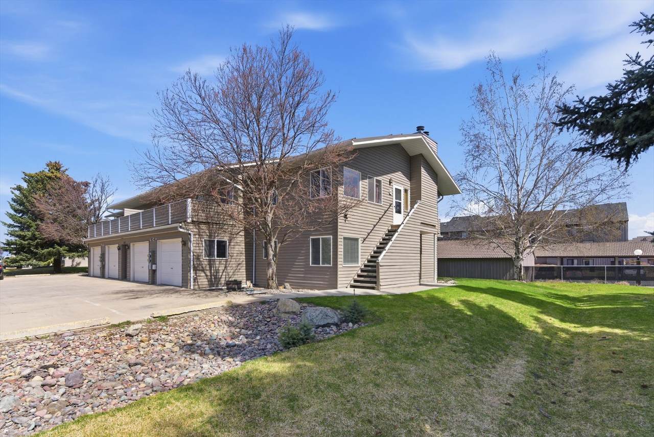 105 Garden Drive - Photo 1