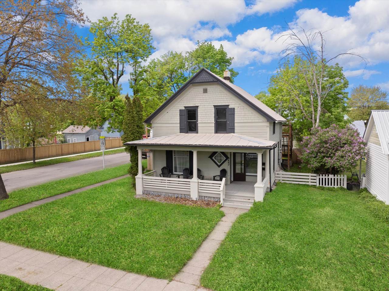 442 2nd Avenue - Photo 1