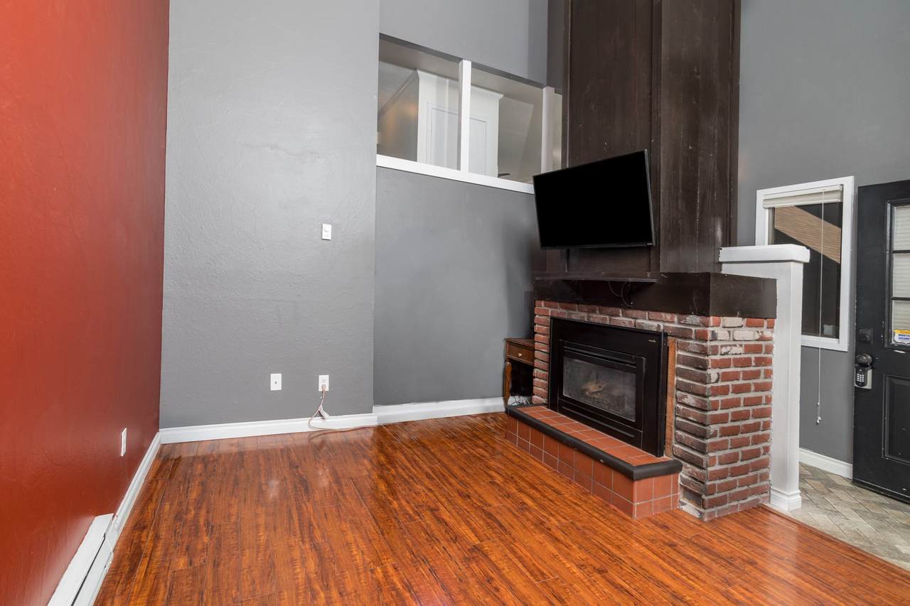3811 Stephens Avenue - Photo 1