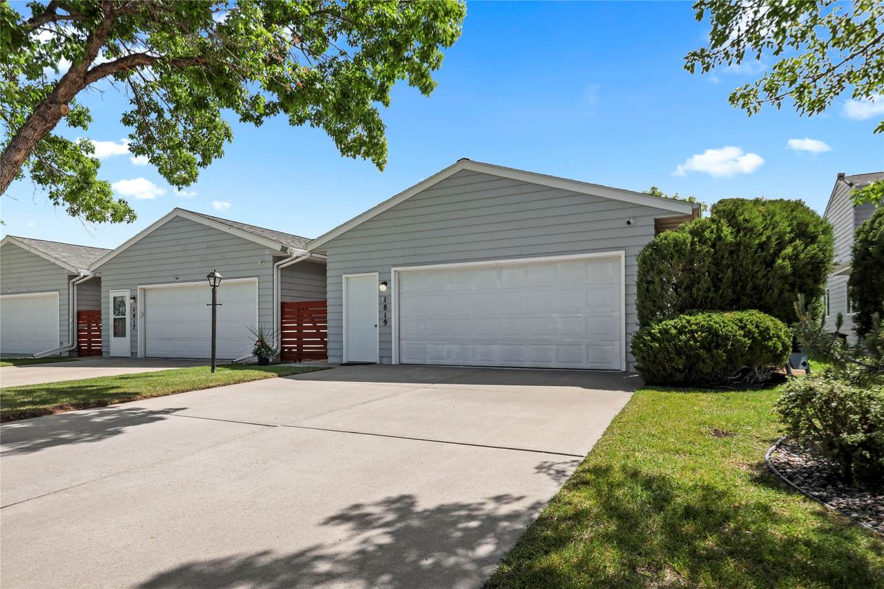 1819 4th Street - Photo 1