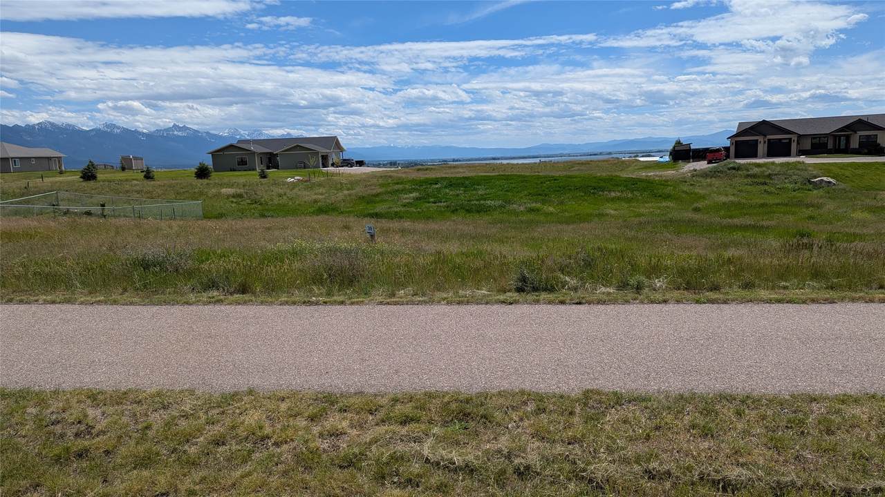 38 Skyview Lane - Photo 1