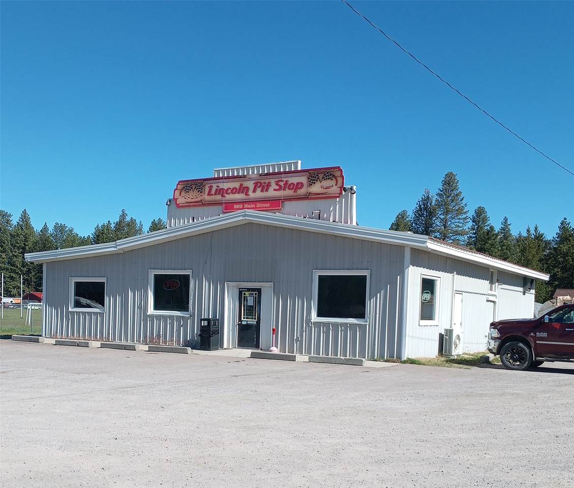 900 Main Street - Photo 1