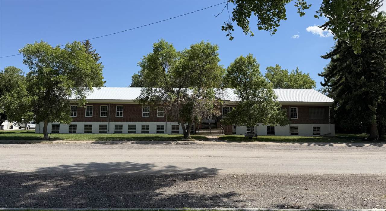 320 1st Street - Photo 1