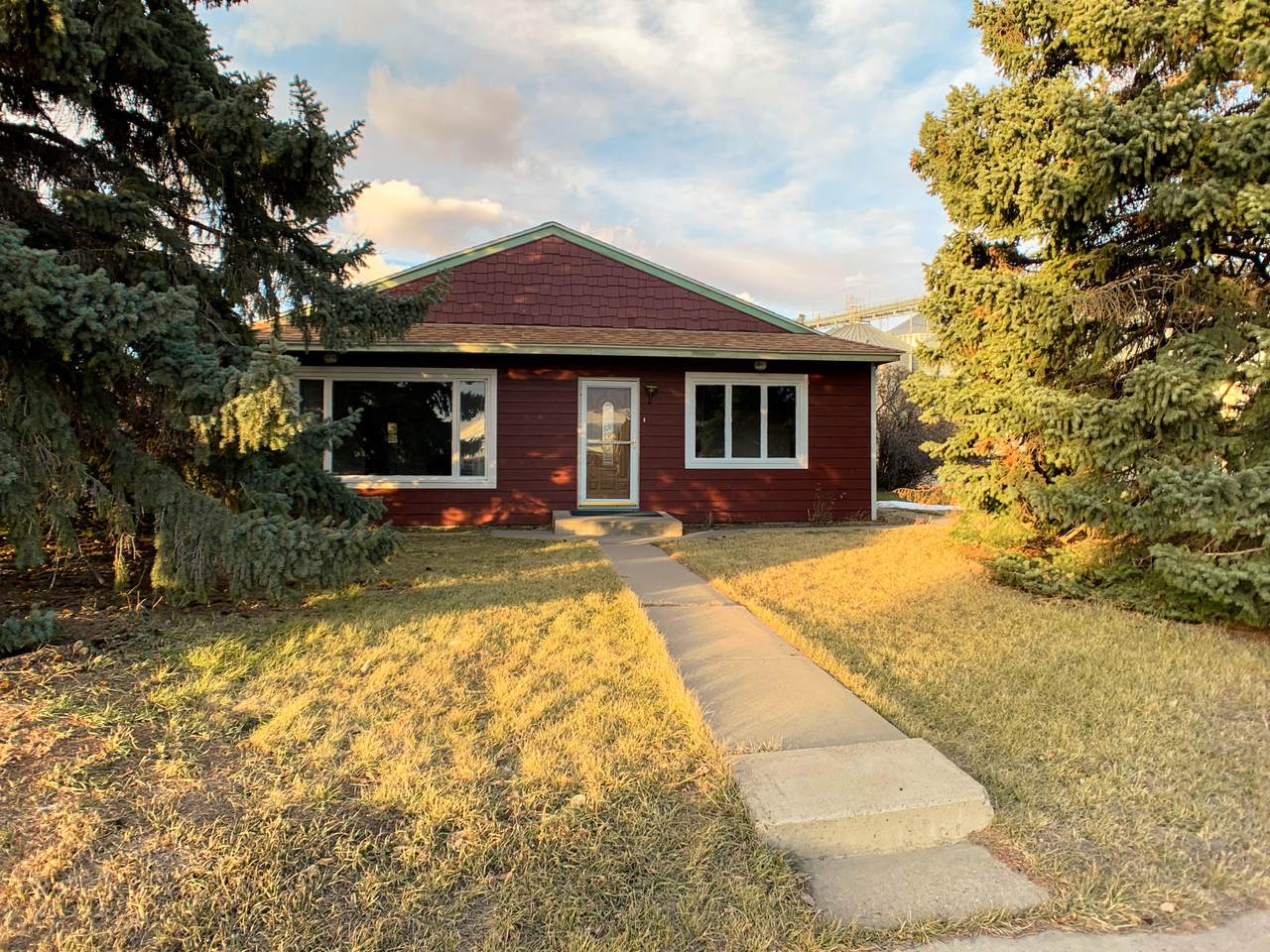 211 3rd Avenue - Photo 1