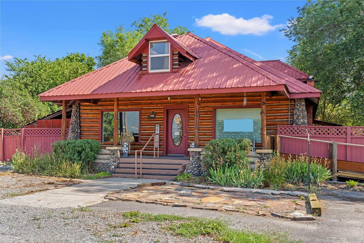 406 Railroad Avenue - Photo 1