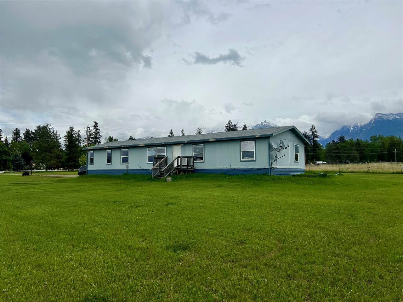 41949 Saint Mary's Lake Road - Photo 1