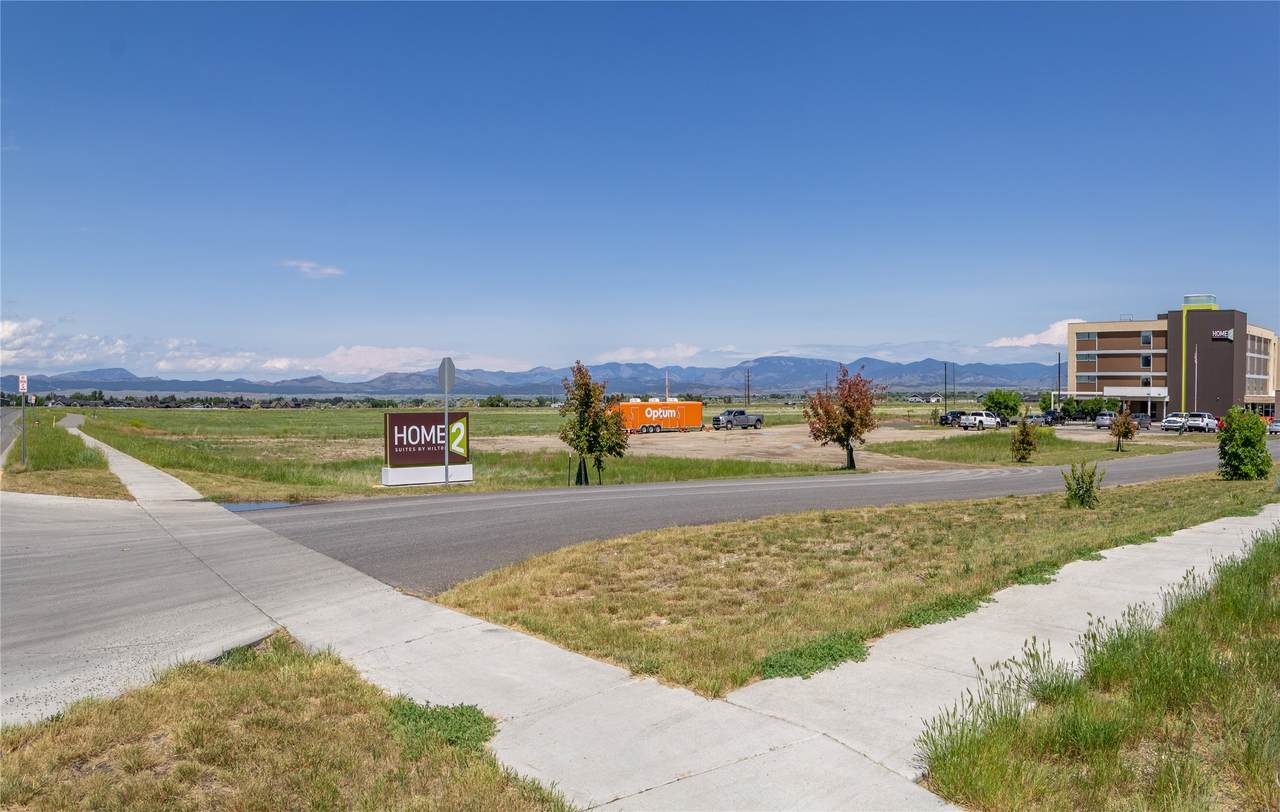 3315 Sanders Street - Photo 1