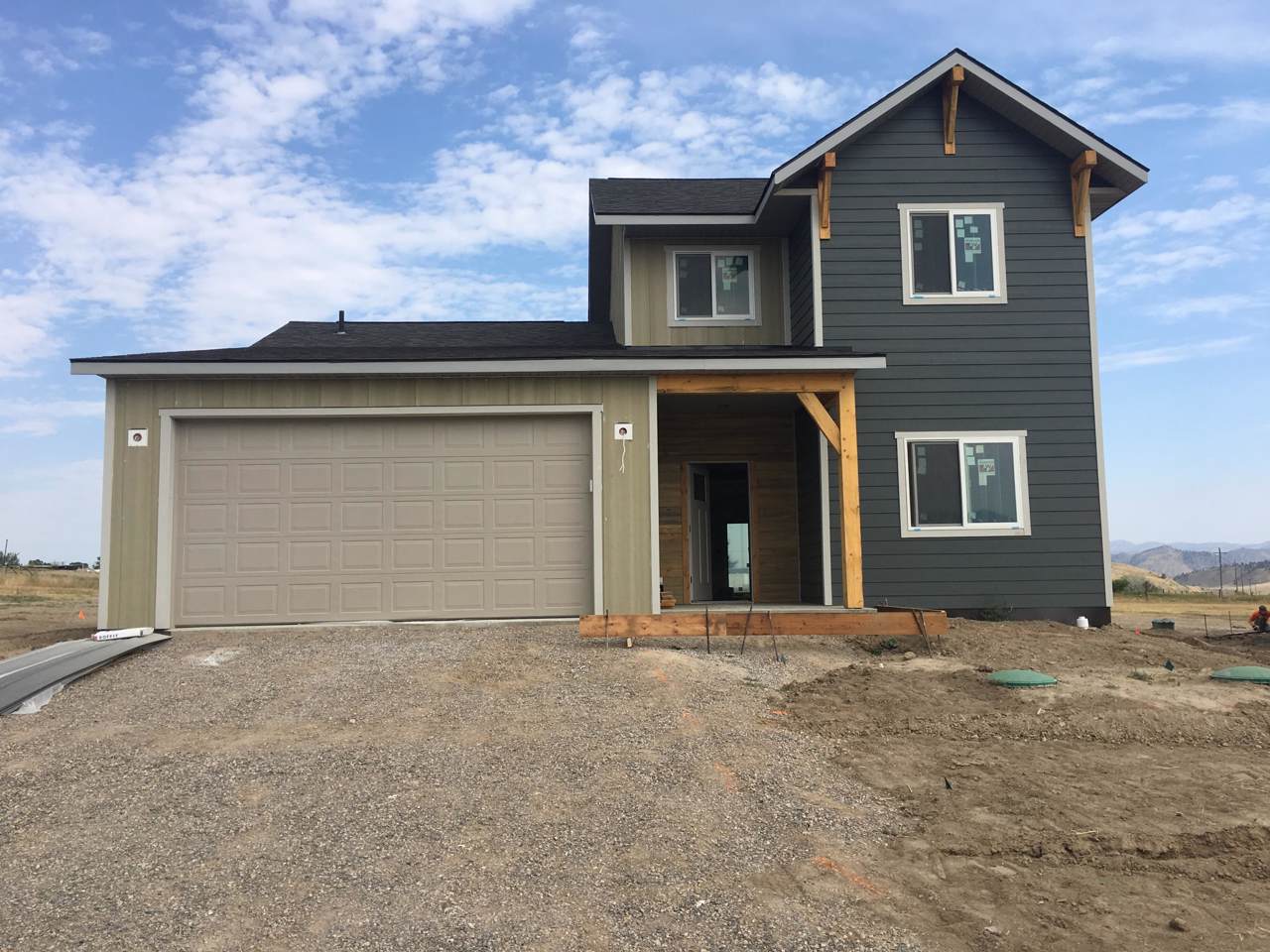 5536 Thimbleberry Loop - Photo 1