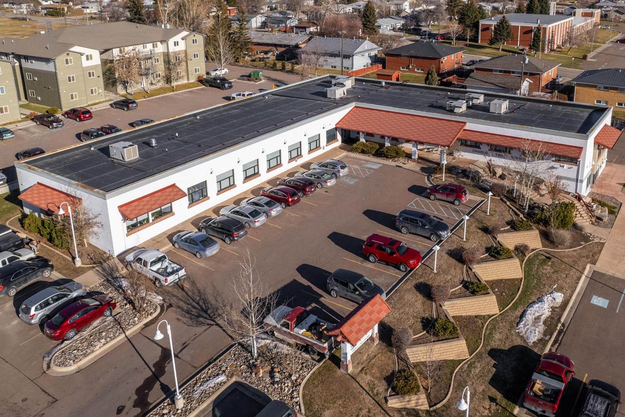 215 Smelter Avenue - Photo 1