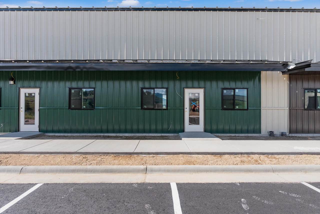 6725 Butler Creek Road - Photo 1