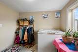 1040 Round Butte Road - Photo 25