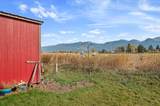 1040 Round Butte Road - Photo 30