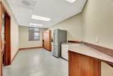 4500 Expressway - Photo 20