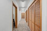 725 Montana Avenue - Photo 20