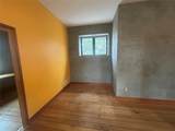 615 Oak Street - Photo 7