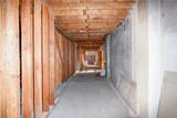 101 Lincoln Boulevard - Photo 20