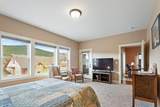 2044 Scott Drive - Photo 25