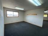 2718 Tradewinds Way - Photo 4