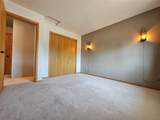 3208 Meadowood Lane - Photo 21