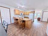 374 Janet Street - Photo 11