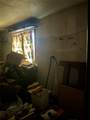 211 Illinois Street - Photo 14