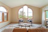 33 Carriage Lane - Photo 8
