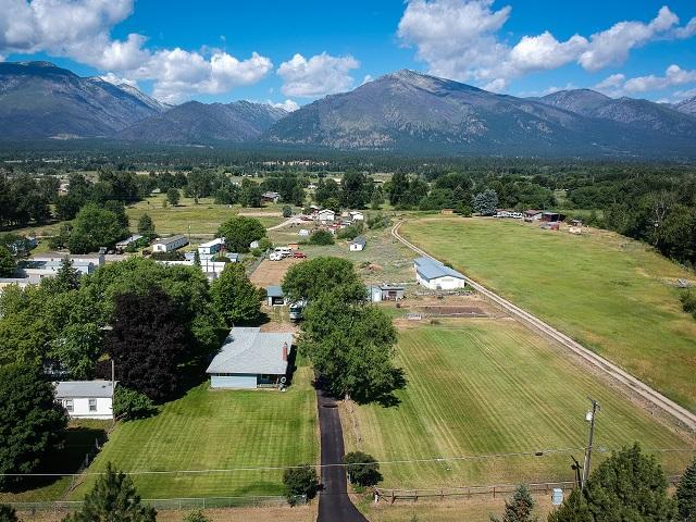 633 Grantsdale Road - Photo 1