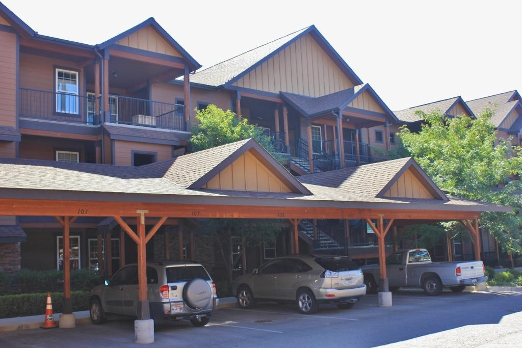 4100 Mullan Road - Photo 1
