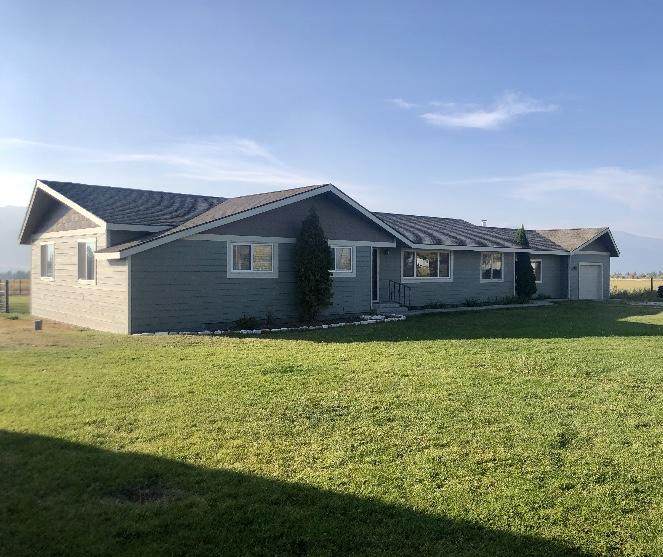 851 Pine Hollow Road - Photo 1