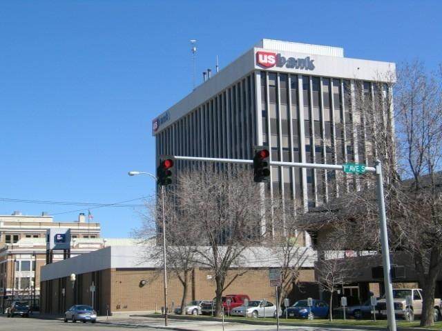 Central Avenue - Photo 1