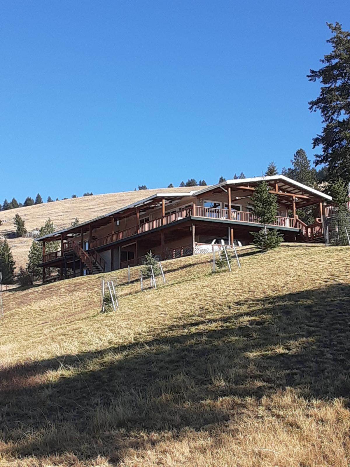 319 Scenic Drive - Photo 1