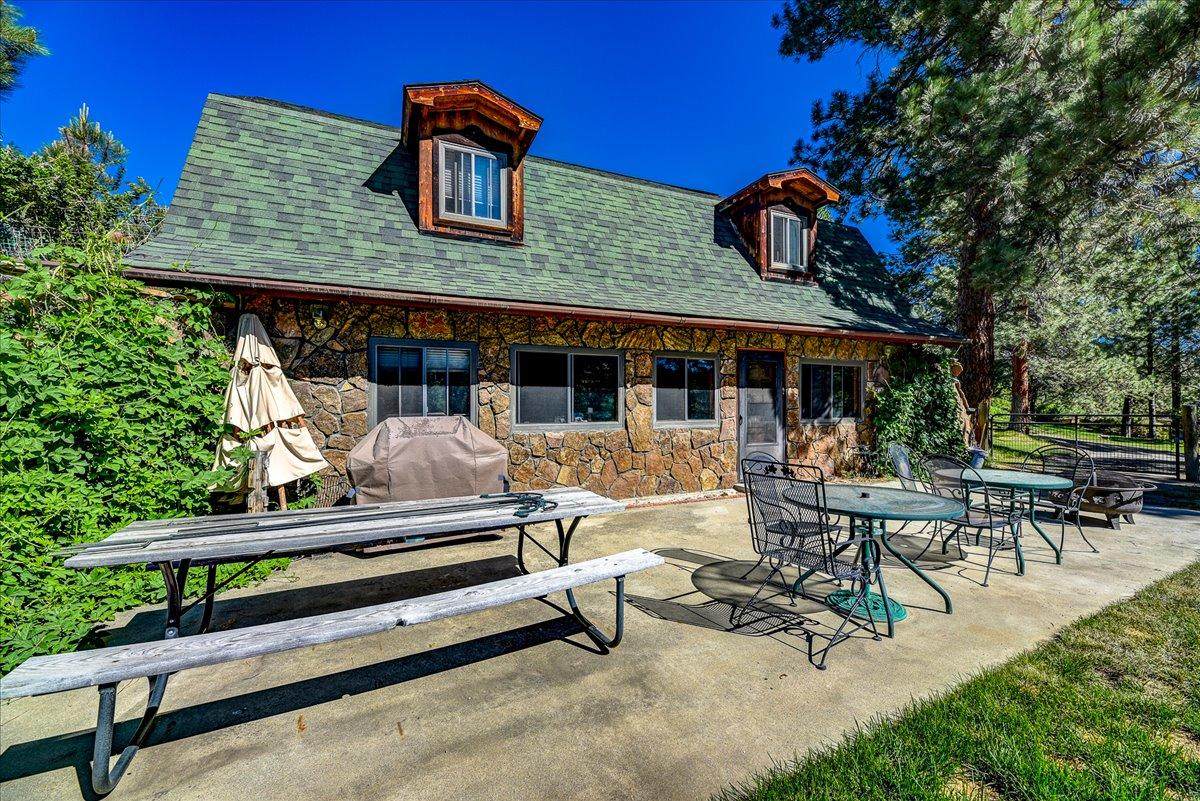2000 Grizzly Gulch Drive - Photo 1