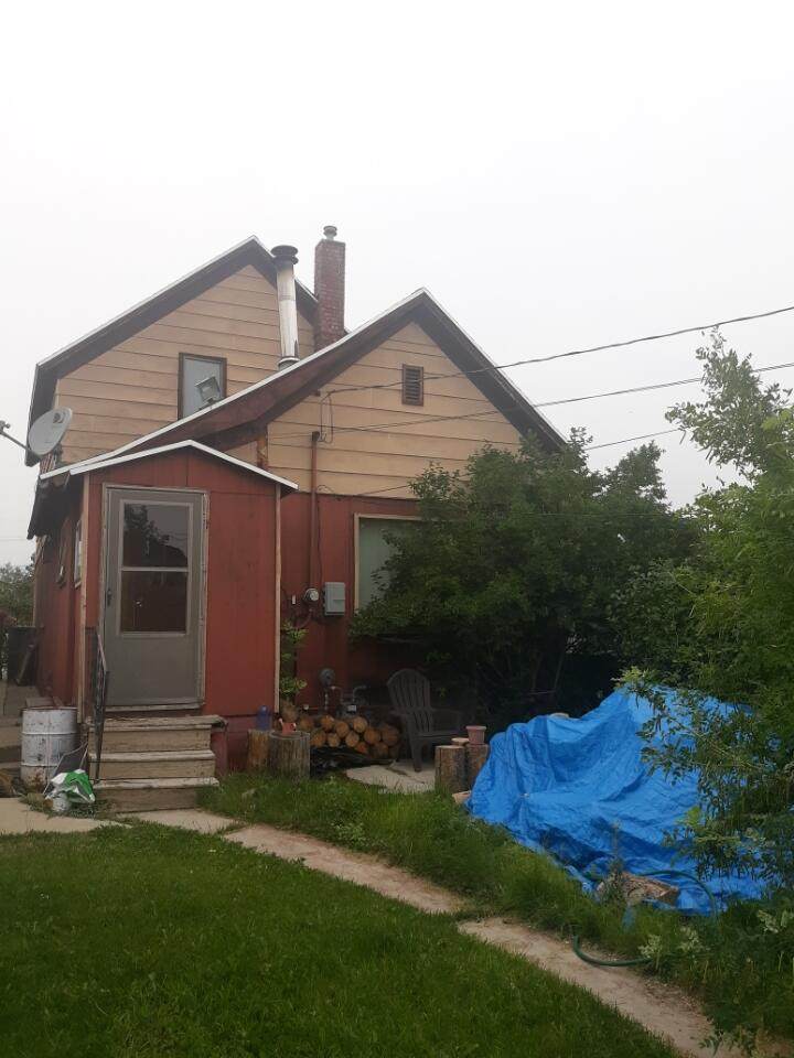 607 Cedar Street - Photo 1