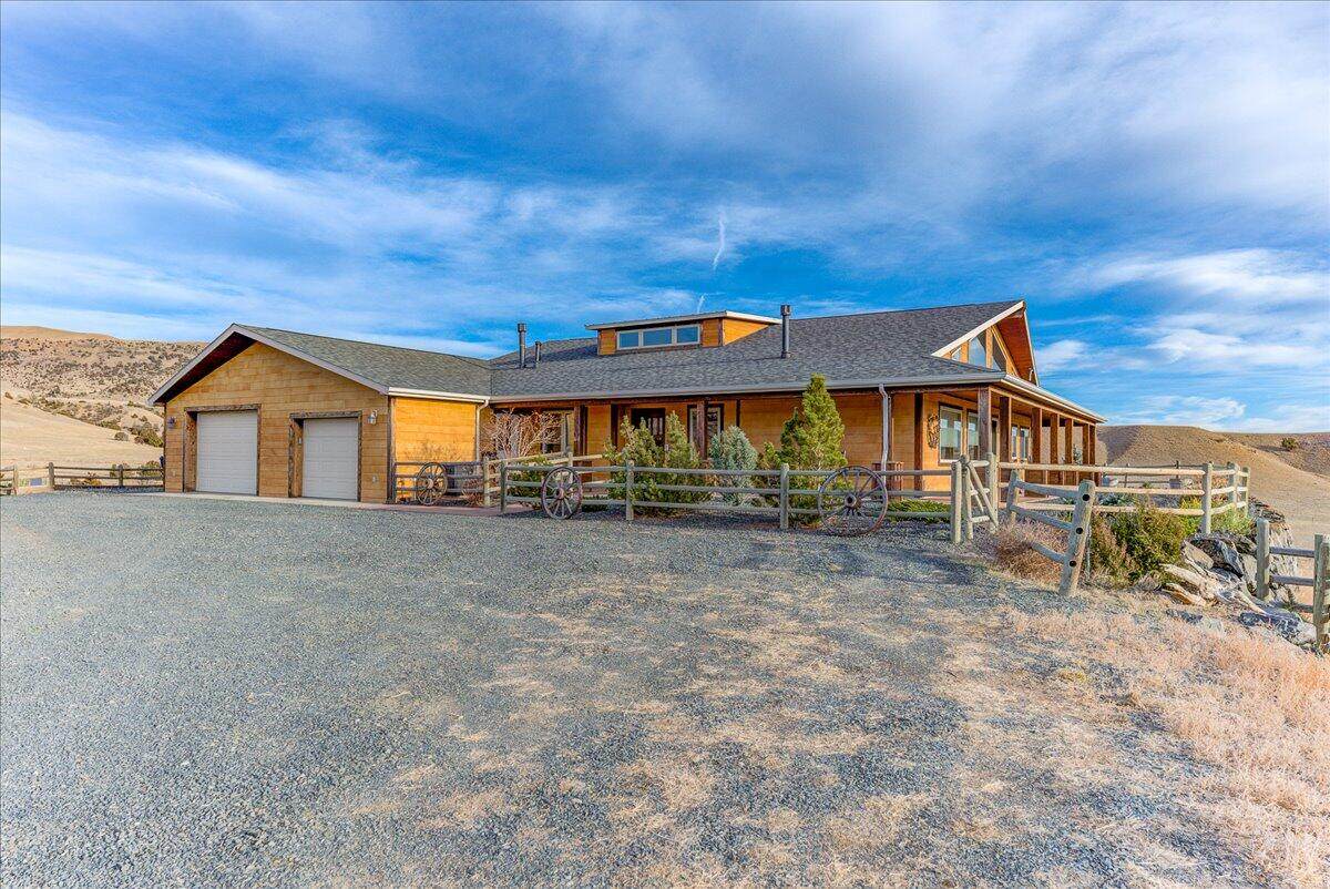 54 Sowden Lane - Photo 1