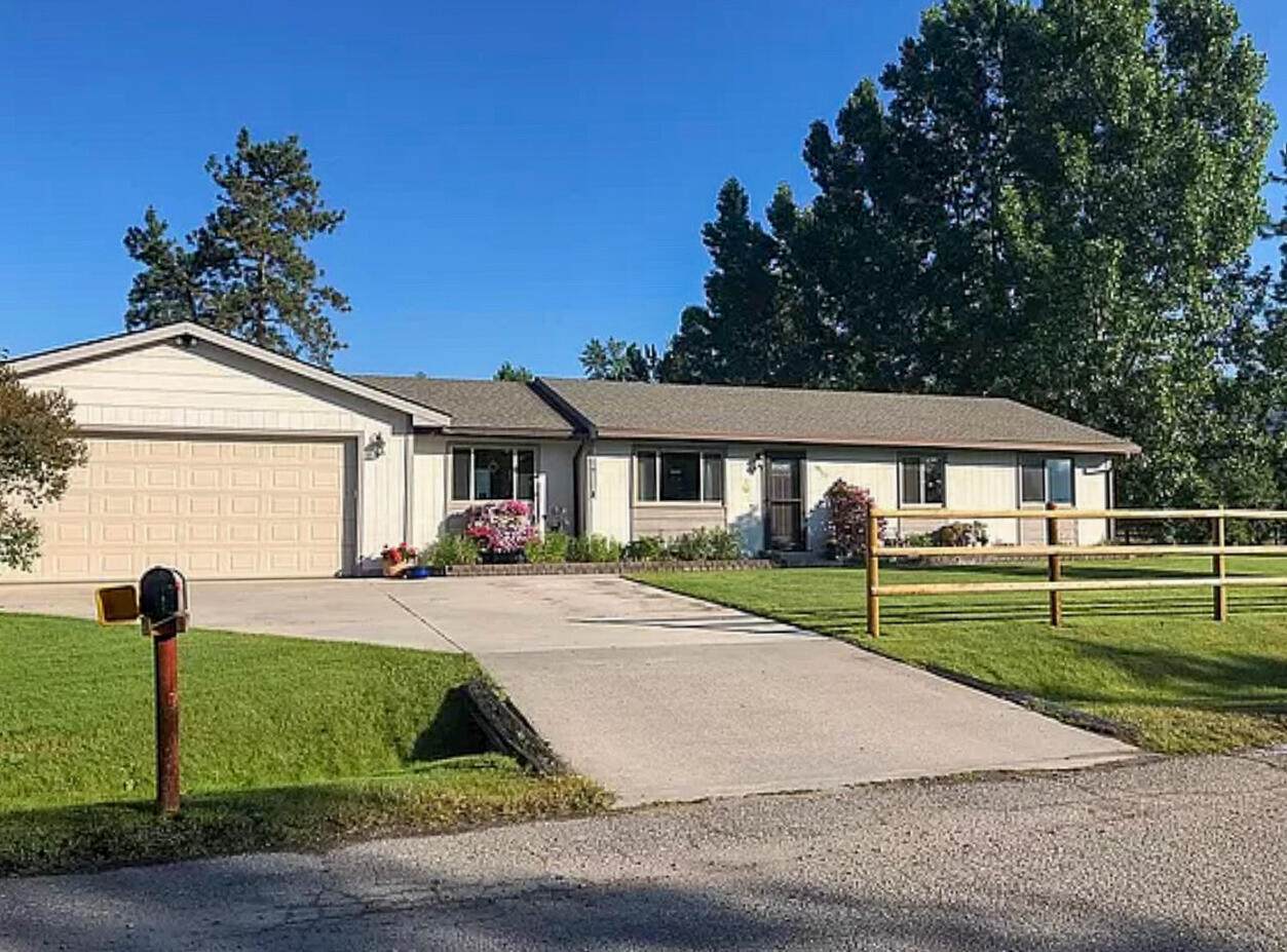 19507 Bryce Putnam Drive - Photo 1