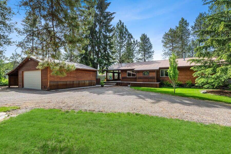 173 Dawn Drive - Photo 1