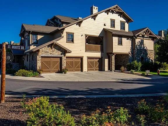 6005 St Moritz Drive - Photo 1