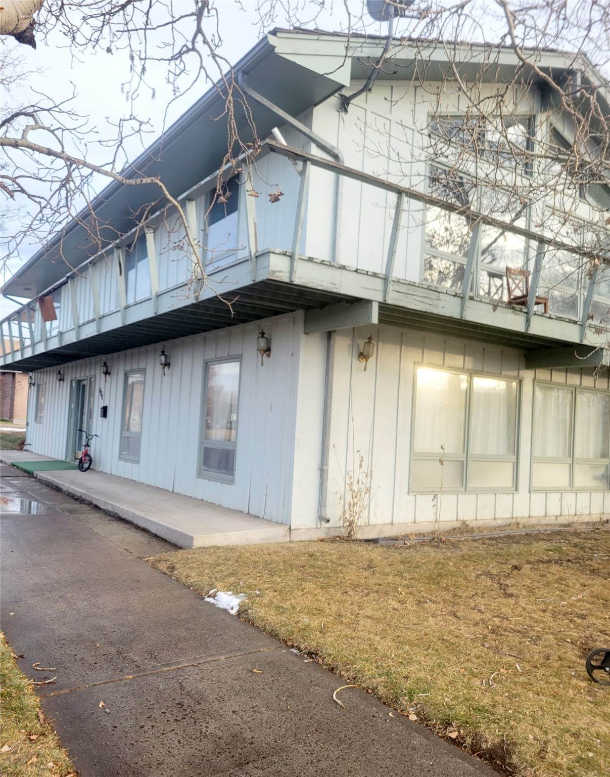 400 Missouri Avenue - Photo 1