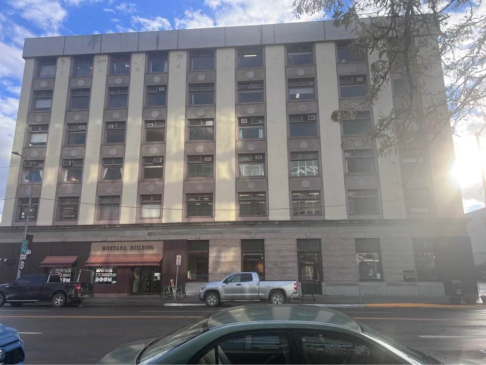 101 Broadway - Photo 1