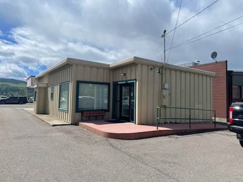1004 South Avenue - Photo 1
